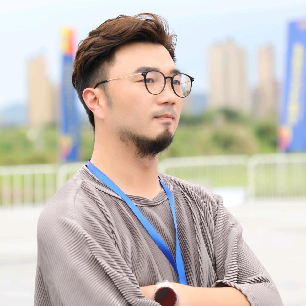 歌者立东