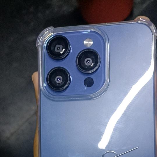 指挥塔吊的