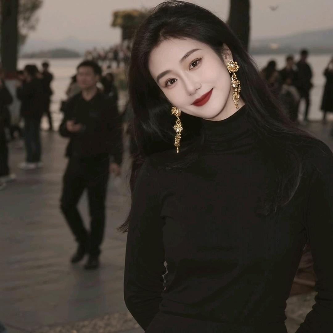 陈小姐♥