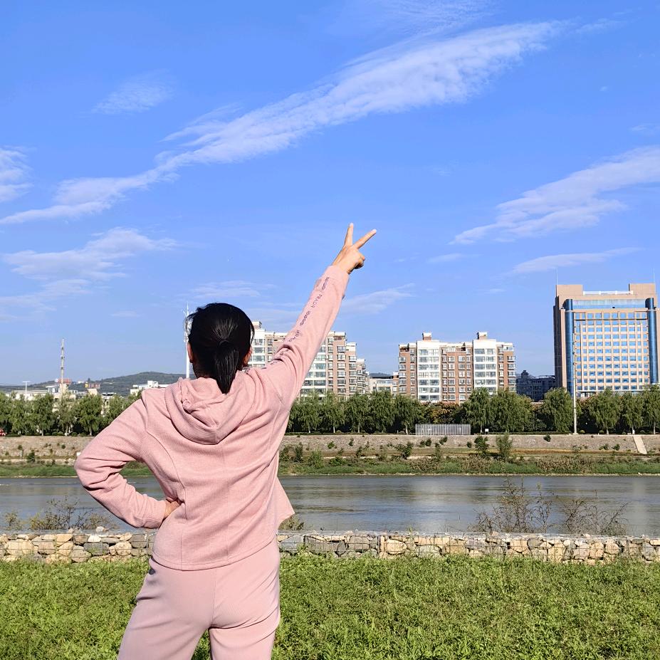 月色朦胧