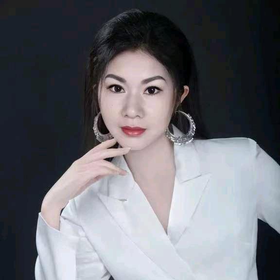 义乌英姐（服甜蜜蜜）