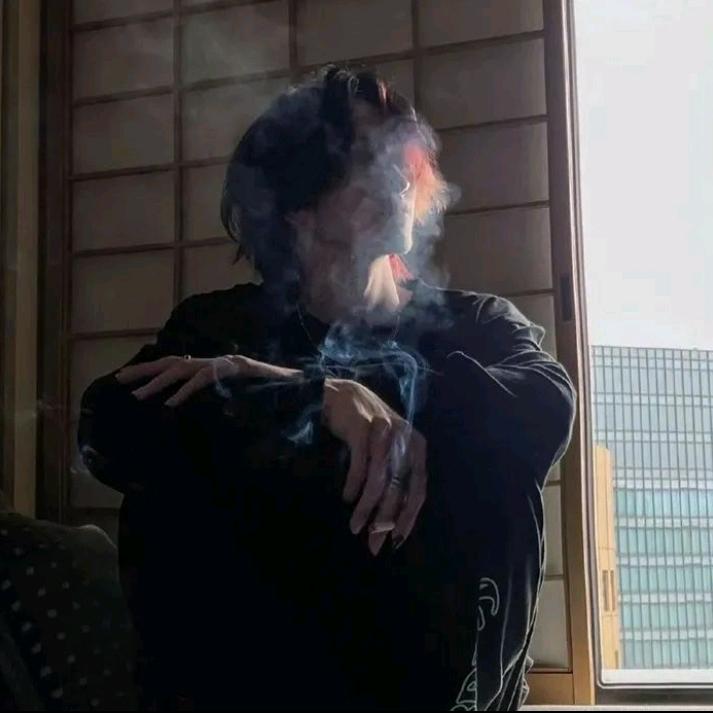 一只榆.