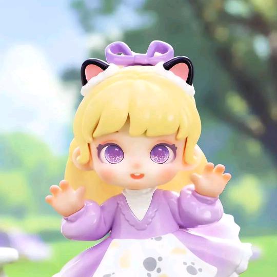 月亮好像更弯了