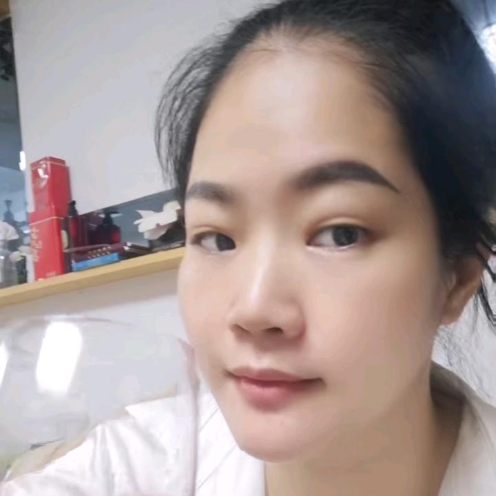 不吃香菜的憨憨