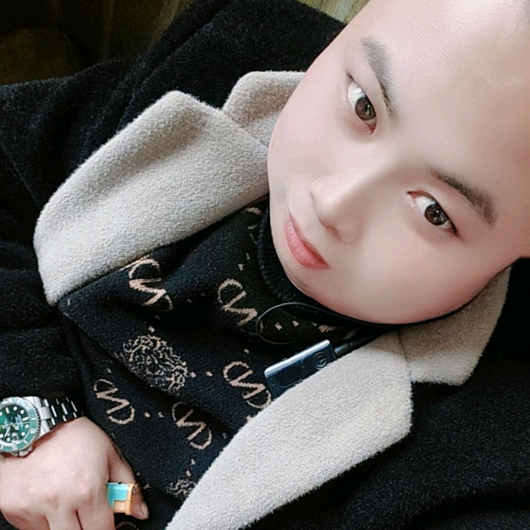 宜宾出租挖机装载机，小陈