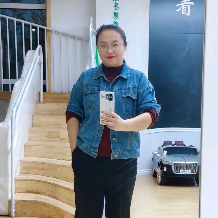 我是游老师👩