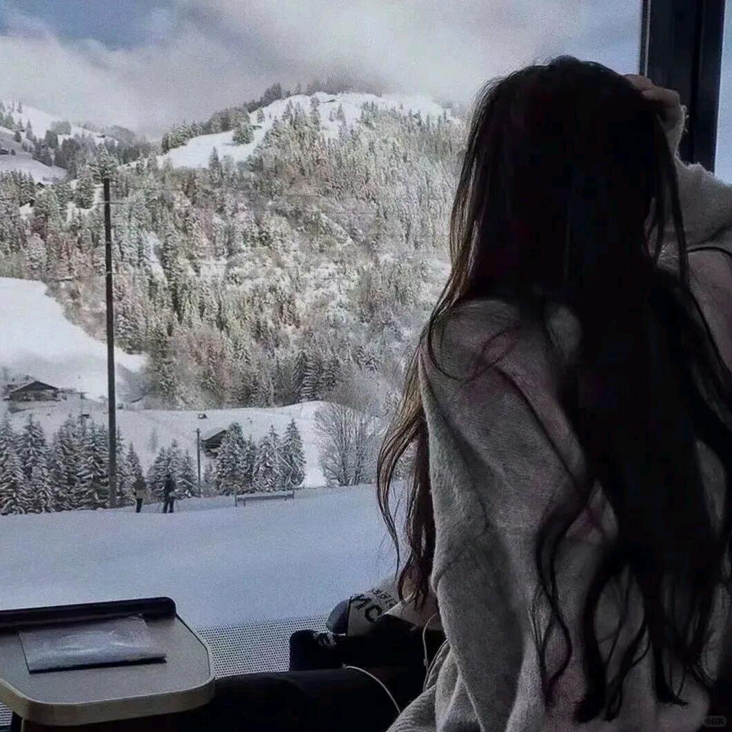 𝑬𝒔𝒕𝒓𝒆𝒍𝒍𝒂✨️ᶻ