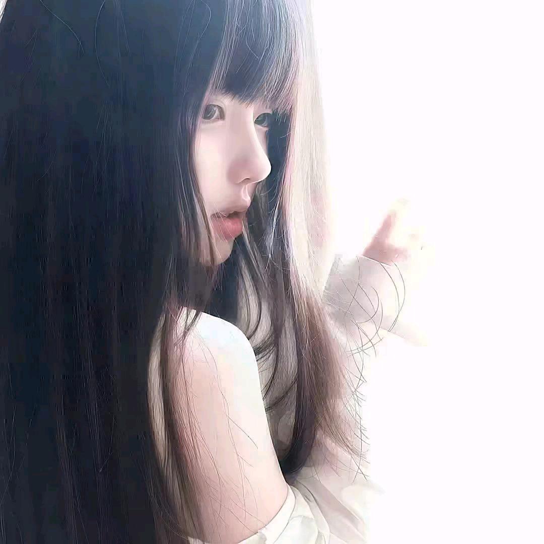 つぶれる