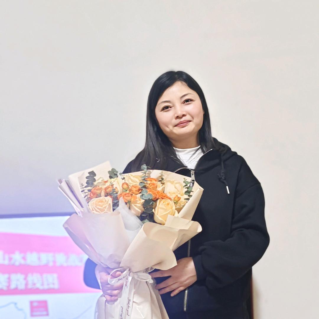 明娅服装