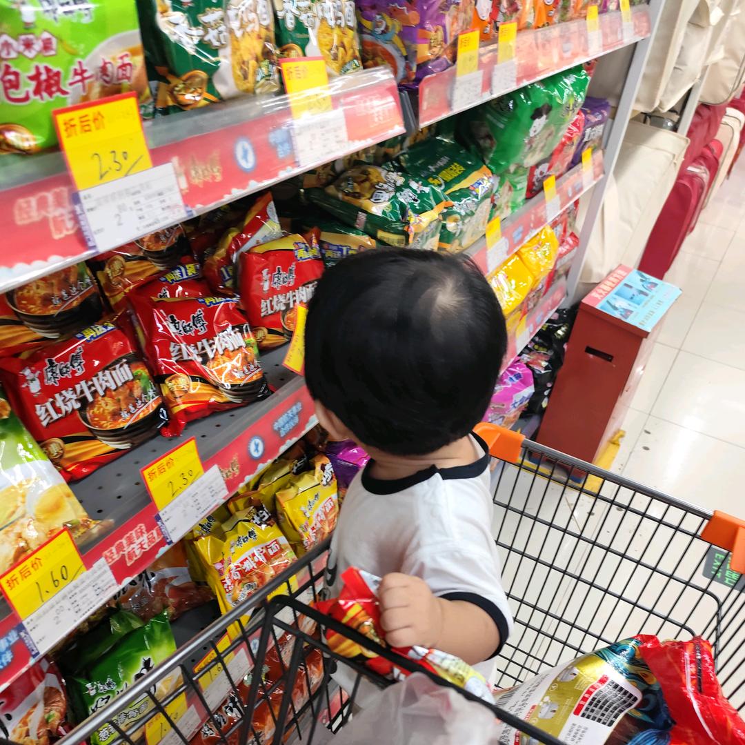 一鸣家零食工厂