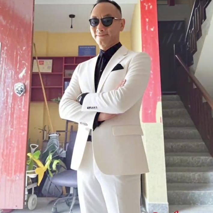 潇洒男兵