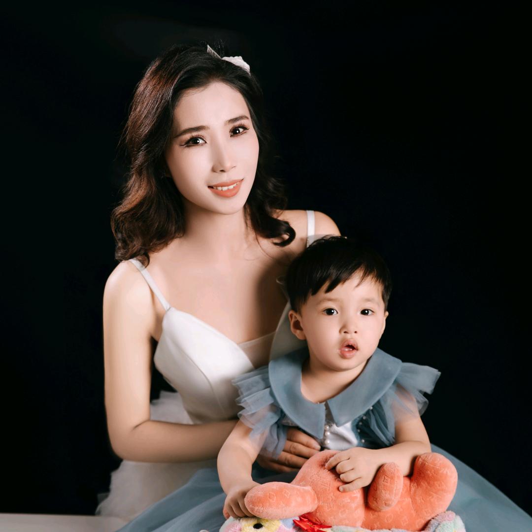 小妮妈咪好无分享💋