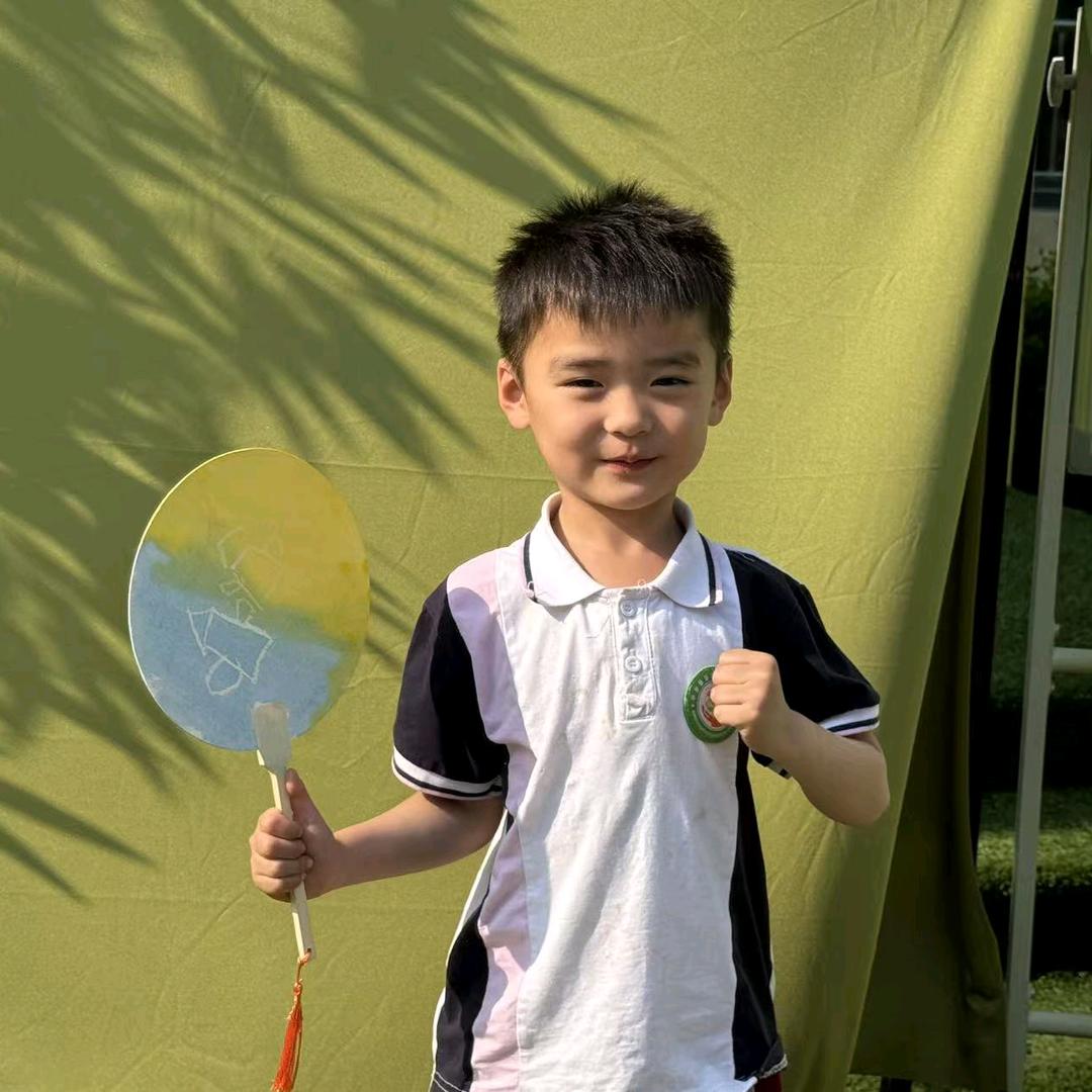 @小泽开始写作业