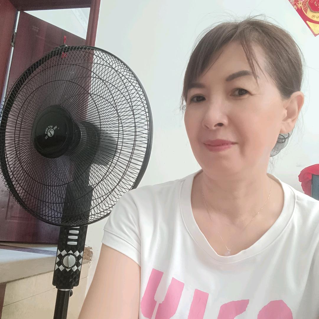 周二姐周五周六周末晚上开播)