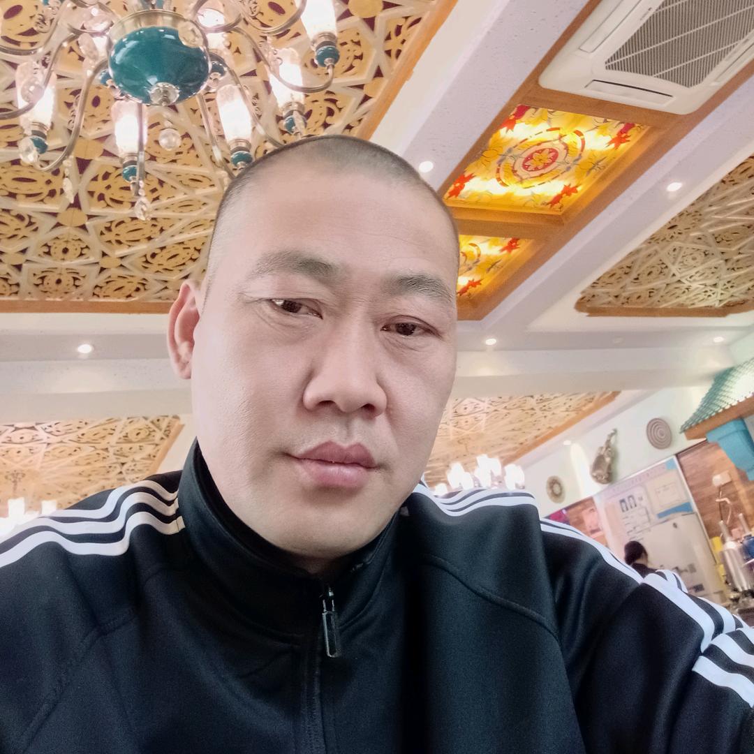 喝酒的硪如此狼狈