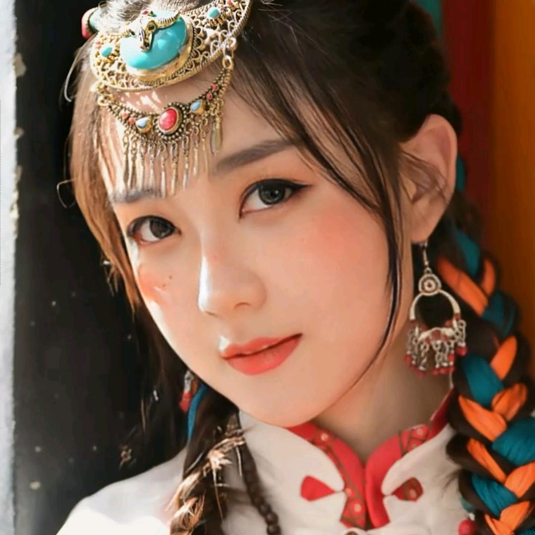 小草静侯佳音