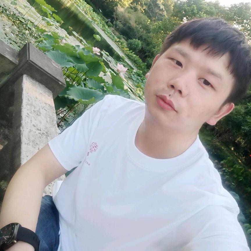 🚬ℒᎭℯ不忘初心ꦽོ༄꫟