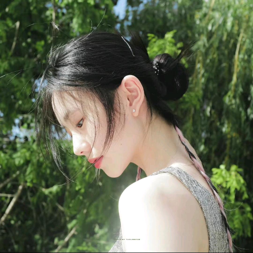 麻辣小狗.