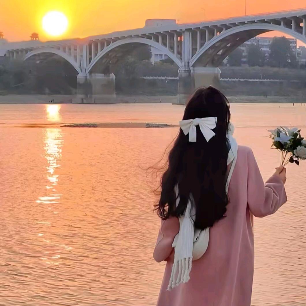 梦怡 梦瑶的美少女妈咪💞（带娃中）