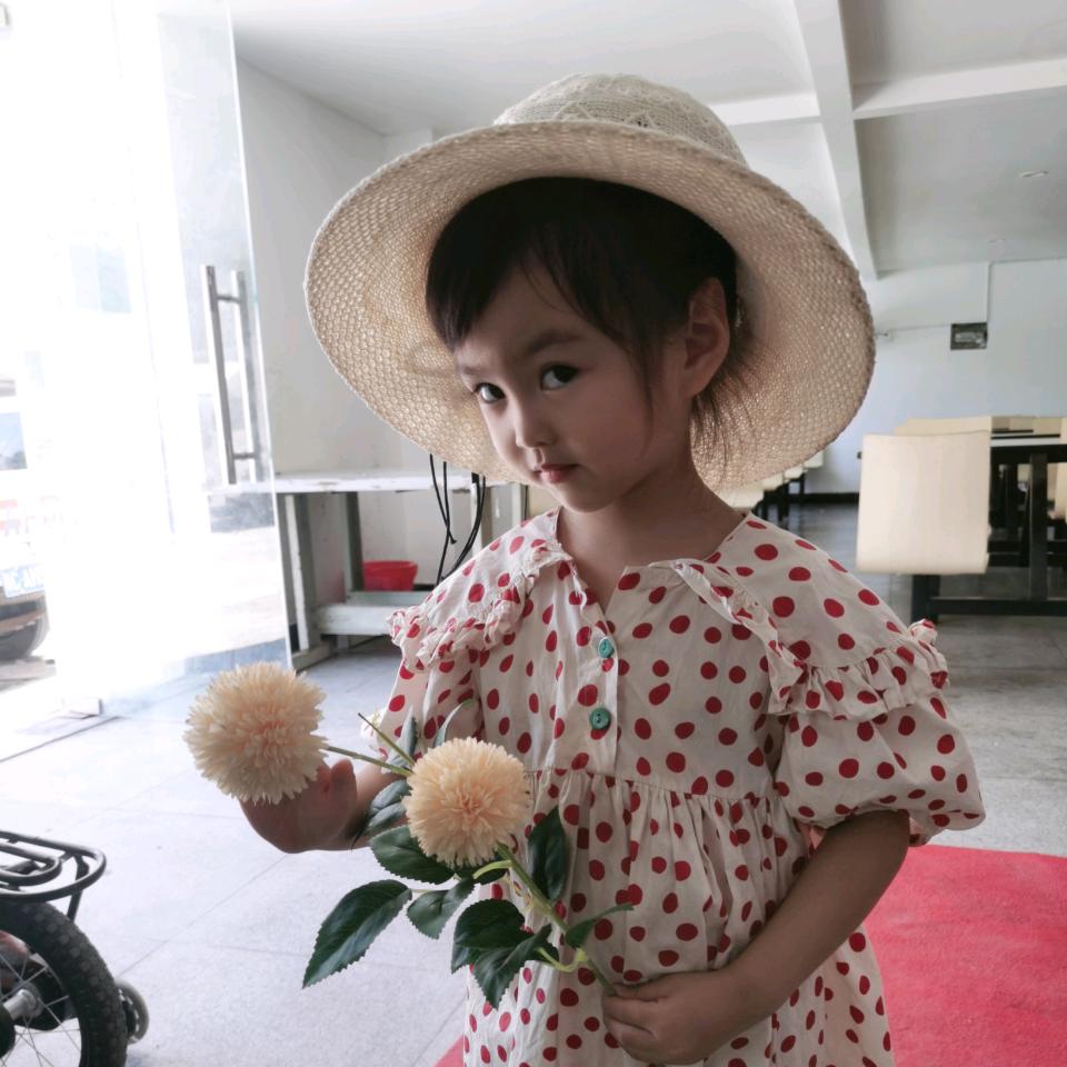 爱吃零食的鹰豆嘴