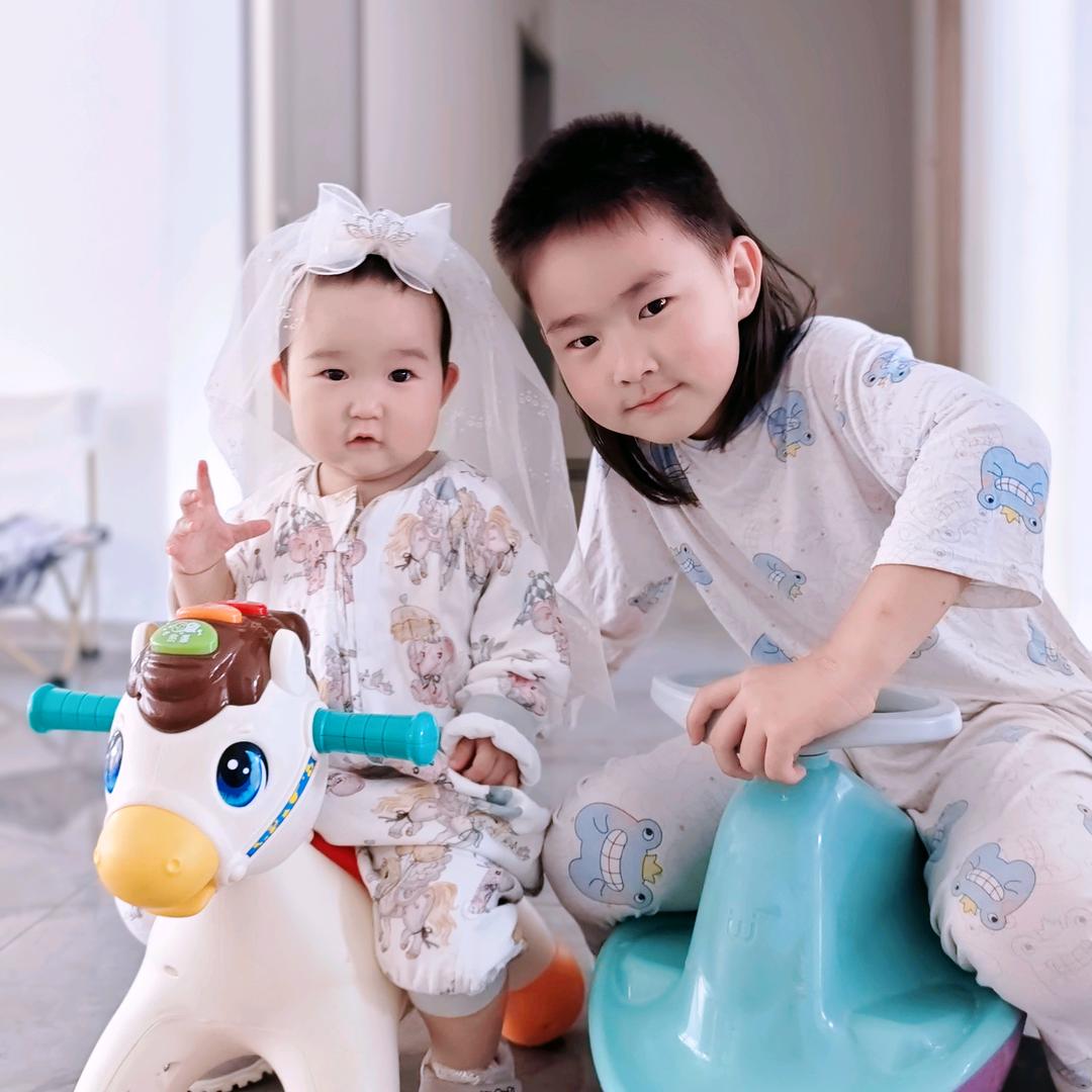 玺乐兄妹的爸爸