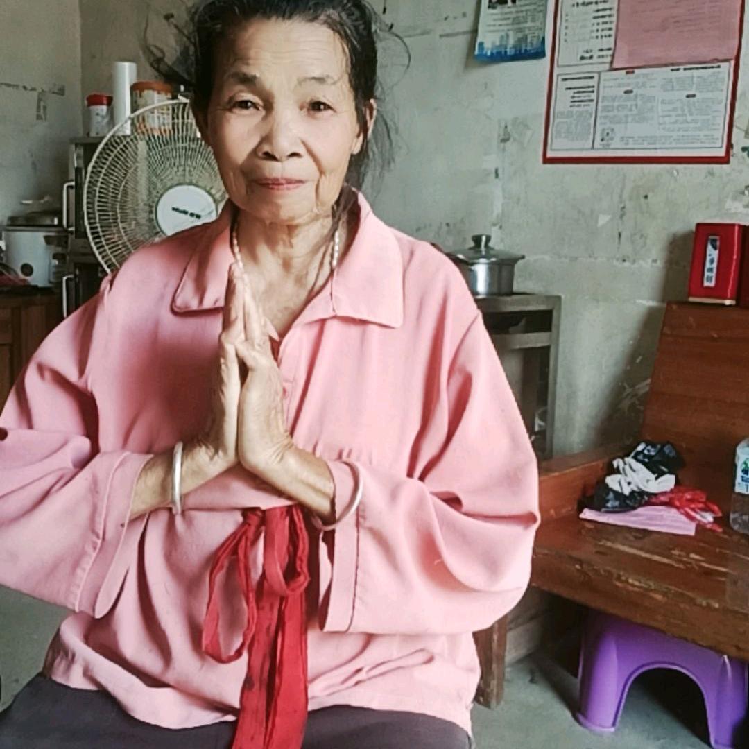 观音清仙娘娘座前陈发灵仙娇