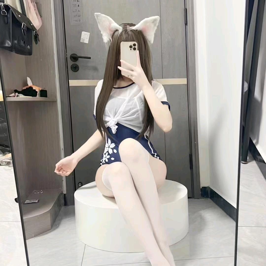 皮皮爱喝哈啤