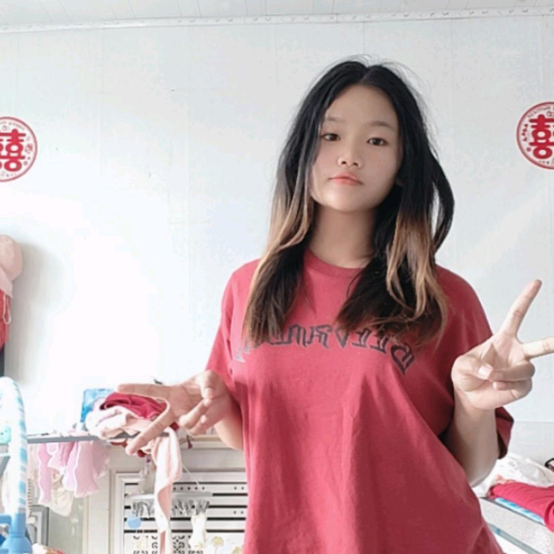 爱生气的女孩👿