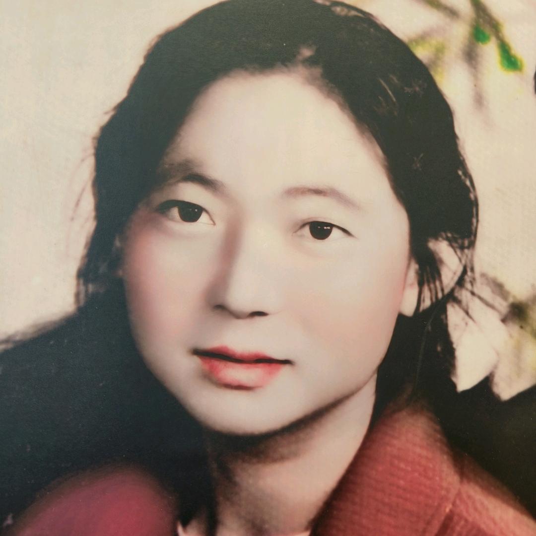 杨英抖音号888888999999祖国万