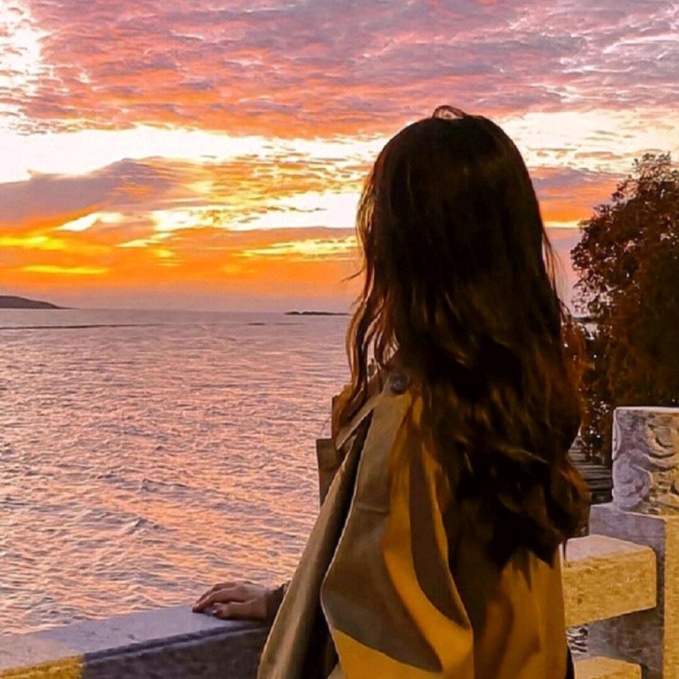 @张姐姐🍎凤舞