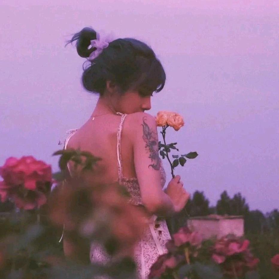 顾离