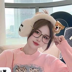 露露Lucy~(精致穿搭版）