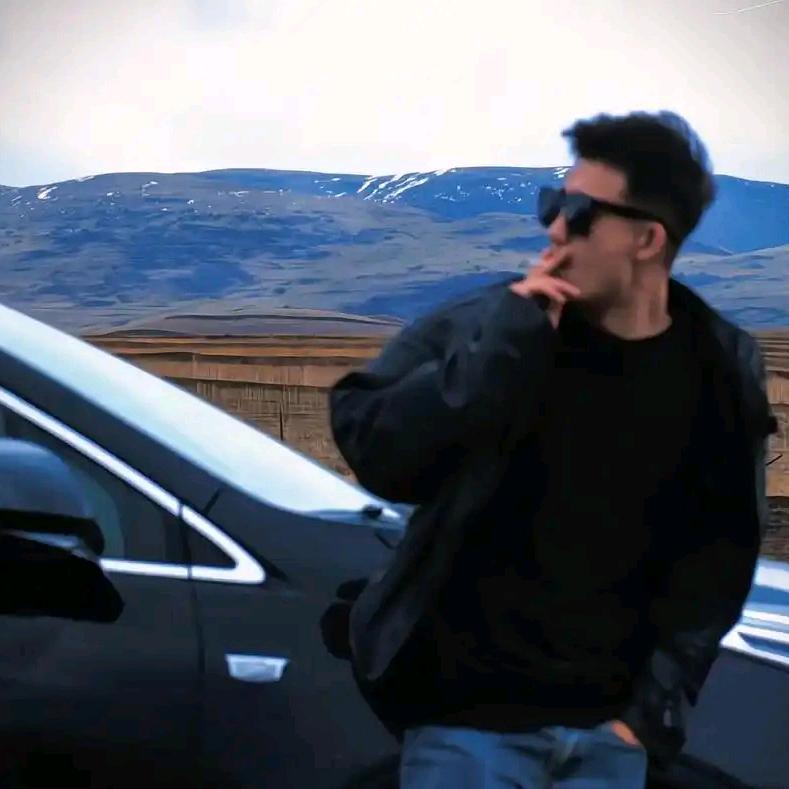 核武昂～黄ᴴᴷ 💫゛