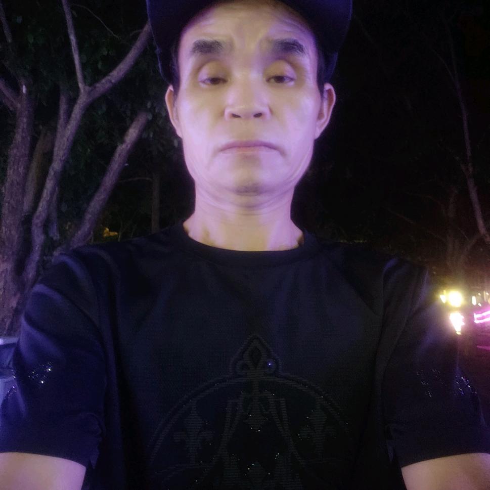 流浪歌手：阿乐