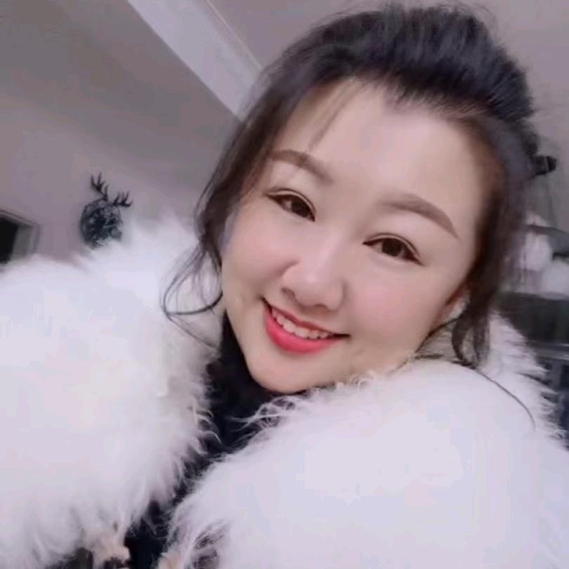 呼伦贝尔 启航二手车~胖静
