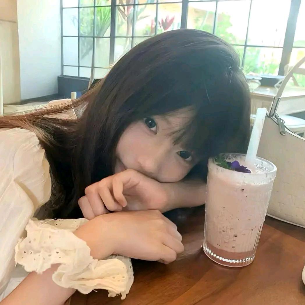初猫