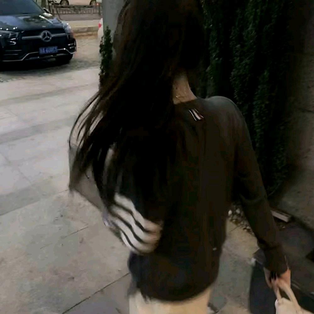 。
