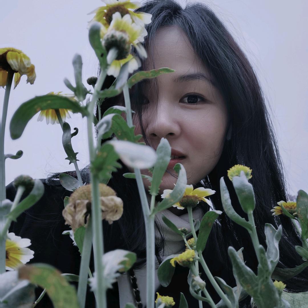 性感的拖鞋T