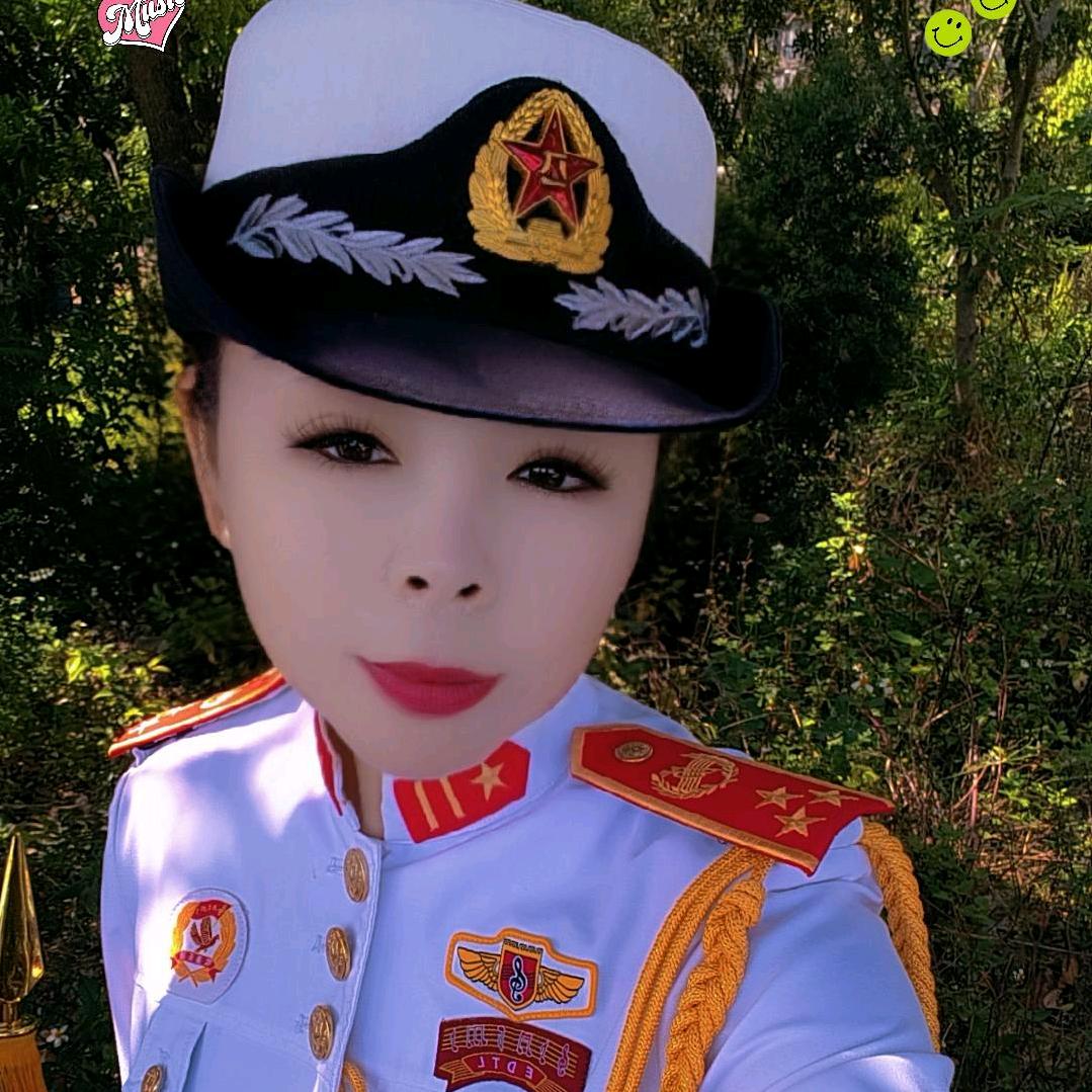 大脸女孩💘💘