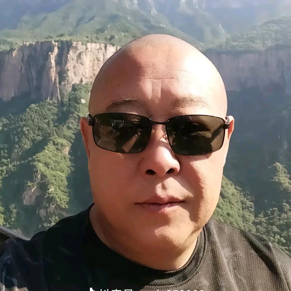 李小淼