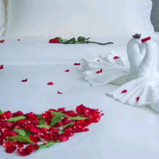 安顺湖畔雅居民宿