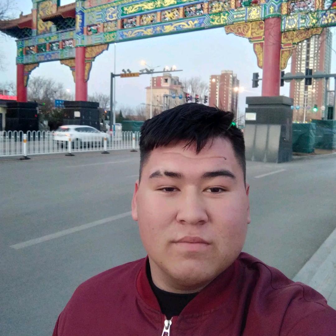 布尔汉江·热合曼🚜🚜🚜🚜