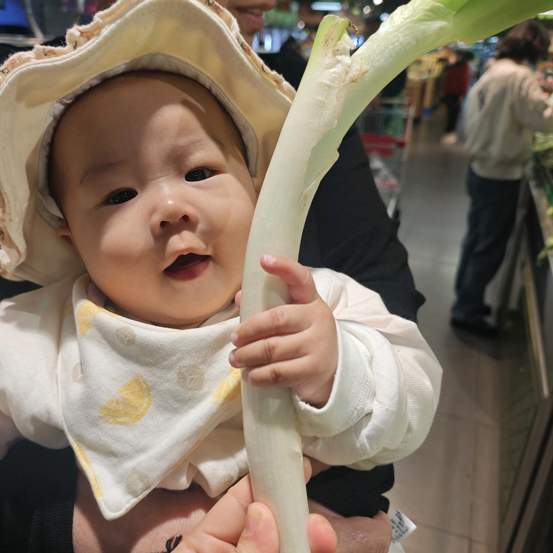 屁桃淇淇