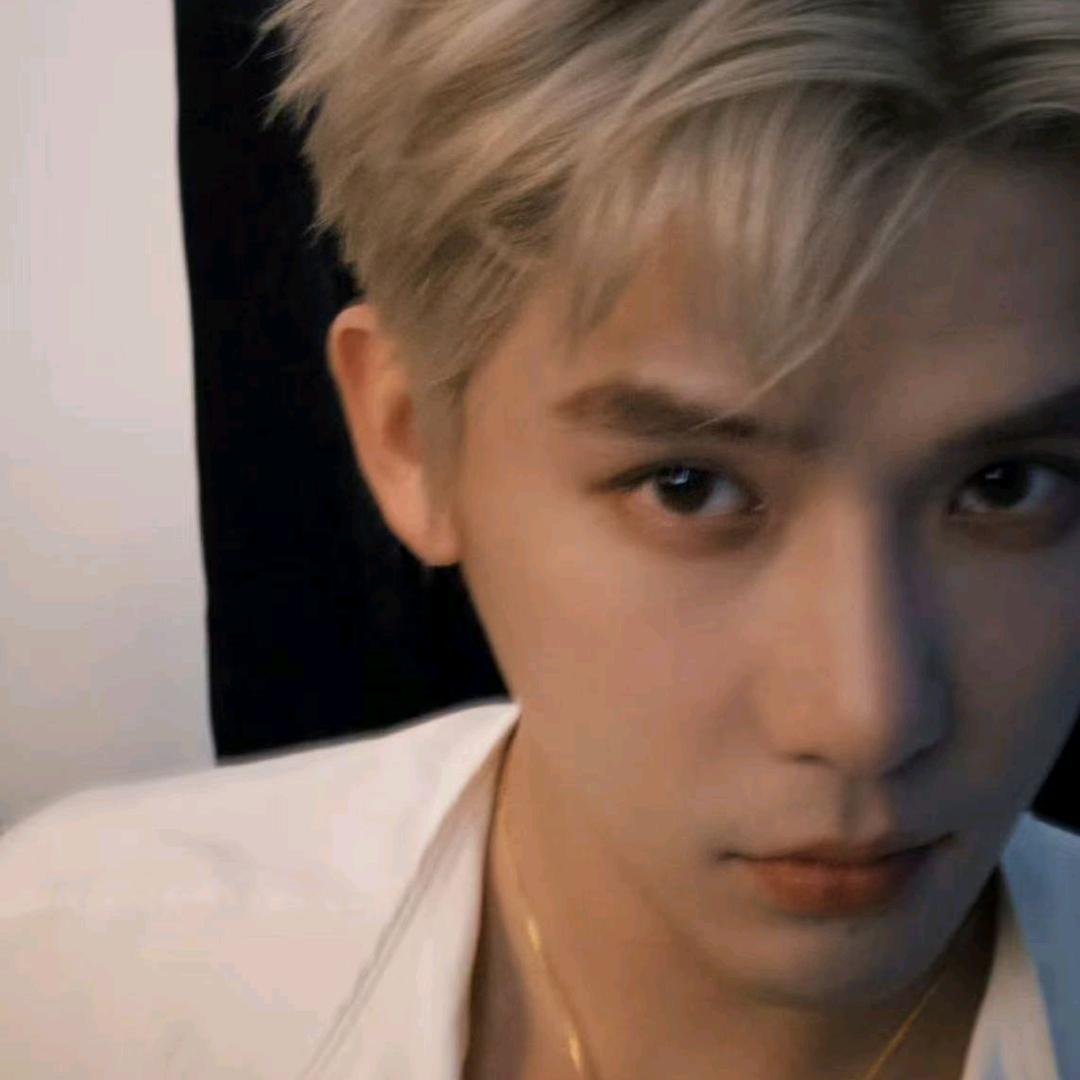 今夜又失眠🏗️