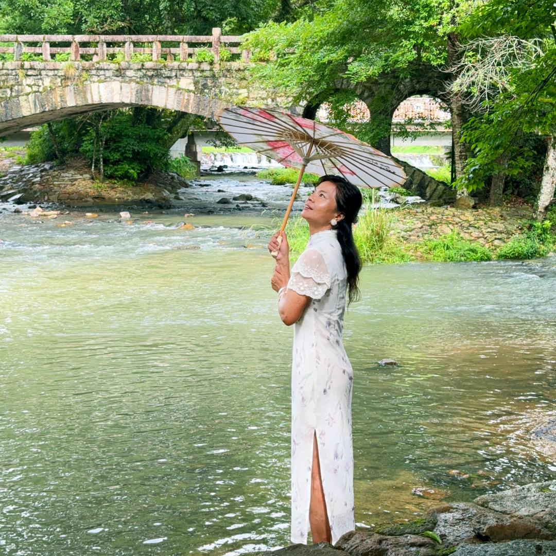 望山民宿主理人——       李一六