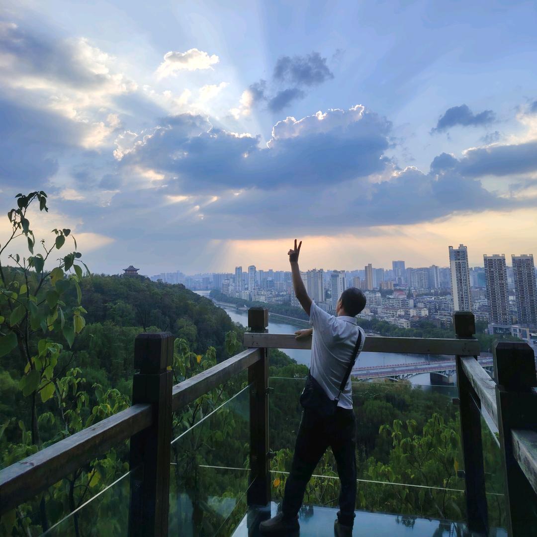 王小明