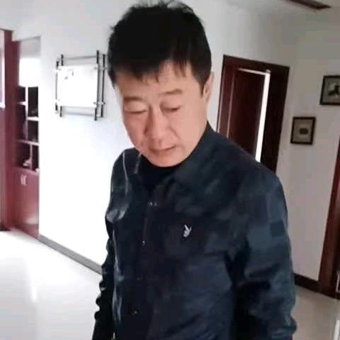 小哲哲和吴大姐