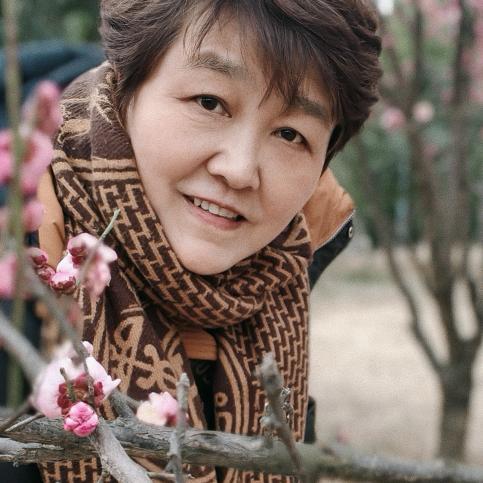 静等花开💐