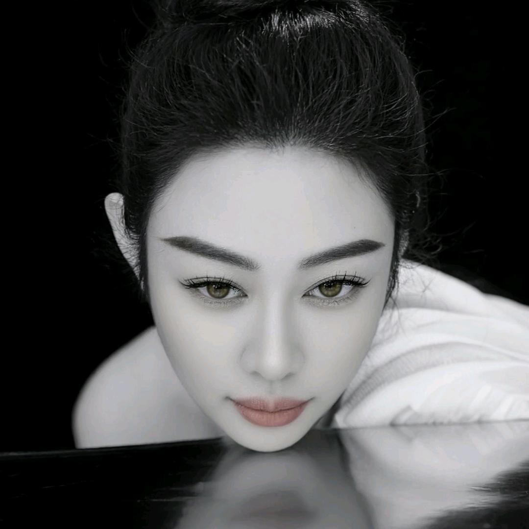 兮兮吖