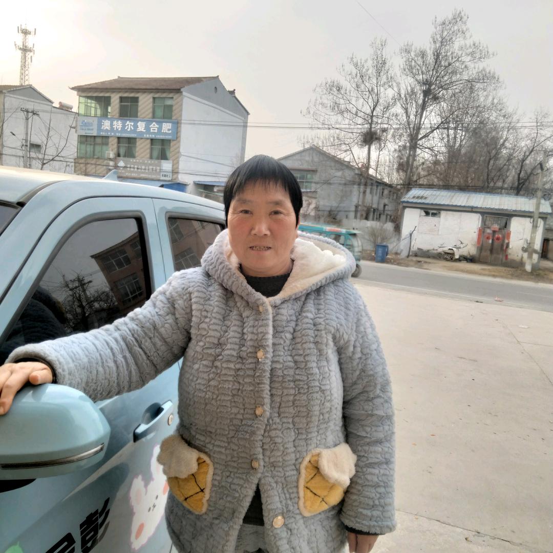 六个孙子的奶奶幸福